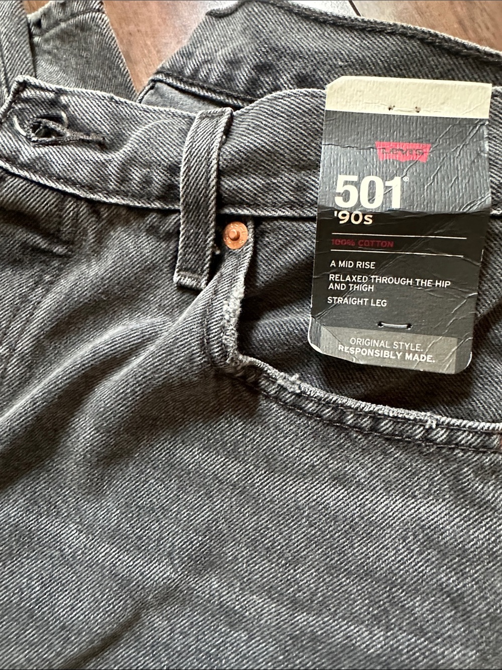 Levi's 501 90’s Straight Black/Grey Washed Jeans - Picture 2 of 8